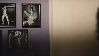 اکشن برای موهای بلند کلیپ سکسی در اتوبوس با Sinn Sage جذاب از Perv City