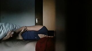 ویدیوی Milf با Kira فیلم سکسی در اتوبوس Quinn فریبنده از MamacitaZ